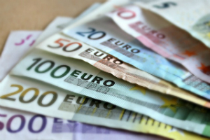 Chiedere il rimborso o la compensazione per errato versamento del tributo
